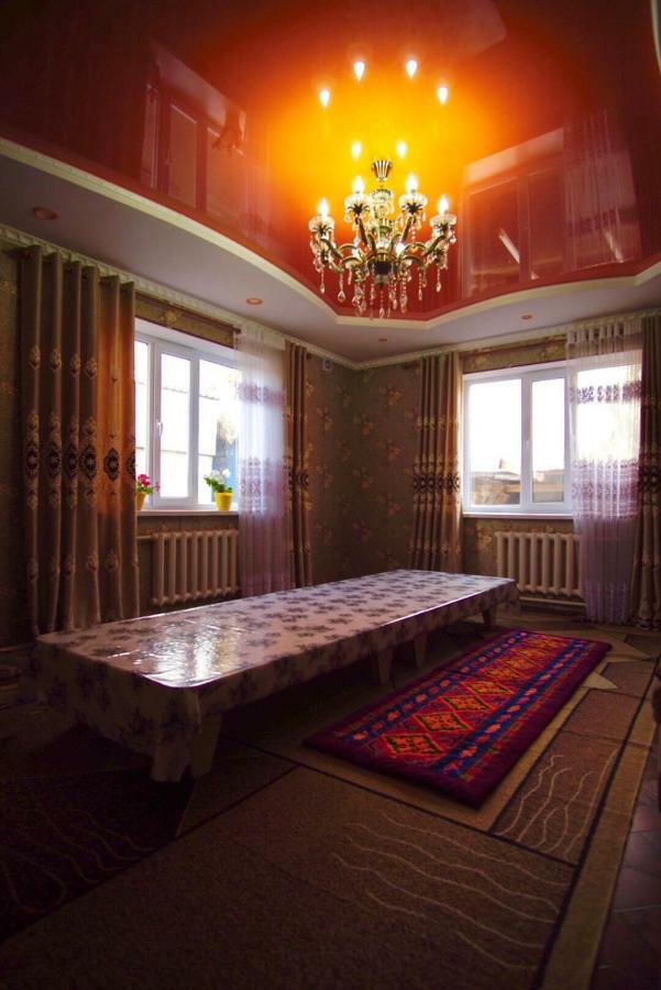 Bed and Breakfast Ecoulan Kochkor Екстер'єр фото